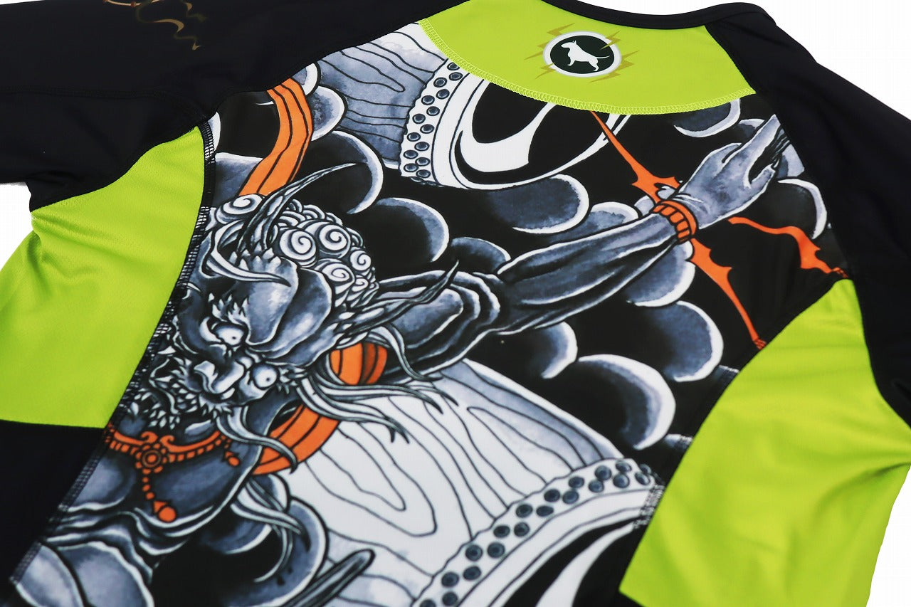 Dettaglio Rashguard short sleeve raijin black BullTerrier